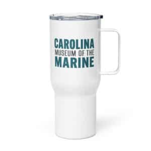 Travel mug with a handle